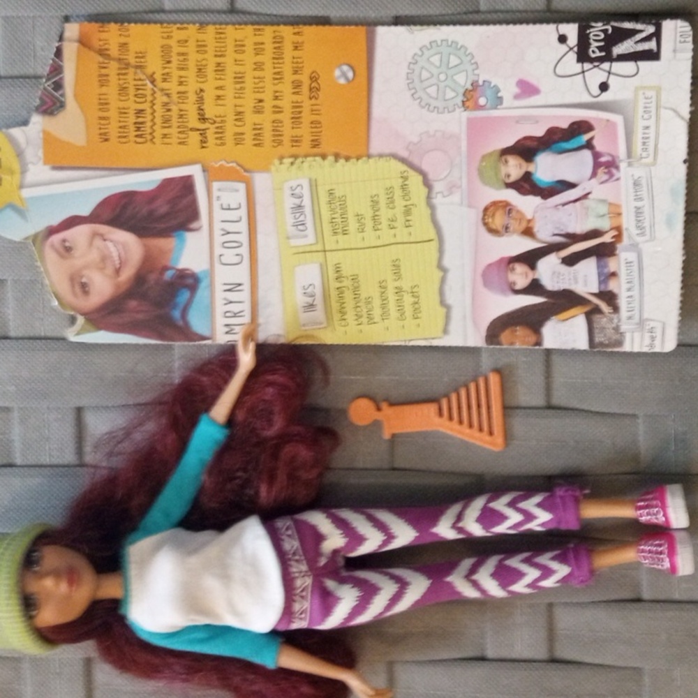 Doll - Picture 4 of 4